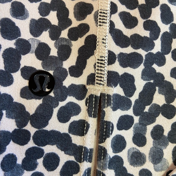 Wonder under - special edition dance - fits like a 6 - Picture 7 of 7